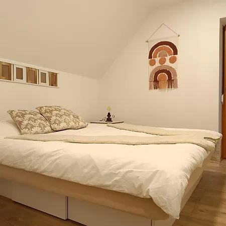 Feriehus Hisa Vrhov Dol