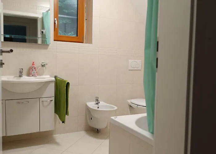 Hisa Vrhov Dol Feriehus